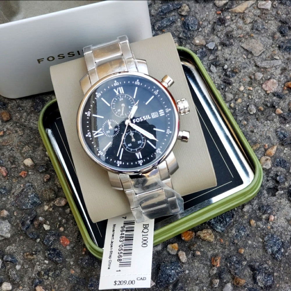 Fossil watch